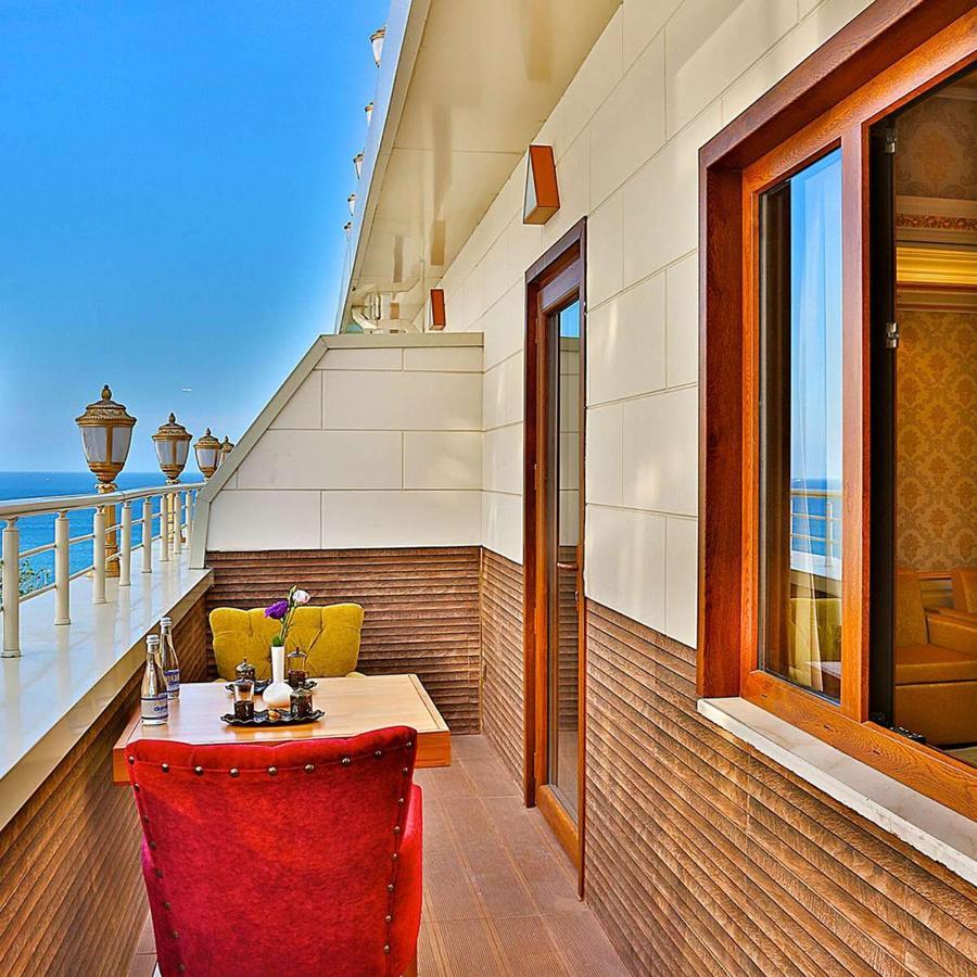 Otel Emirhan Palace *