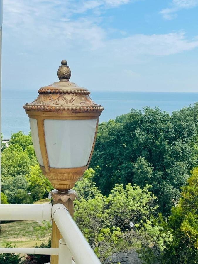 Otel Emirhan Palace *