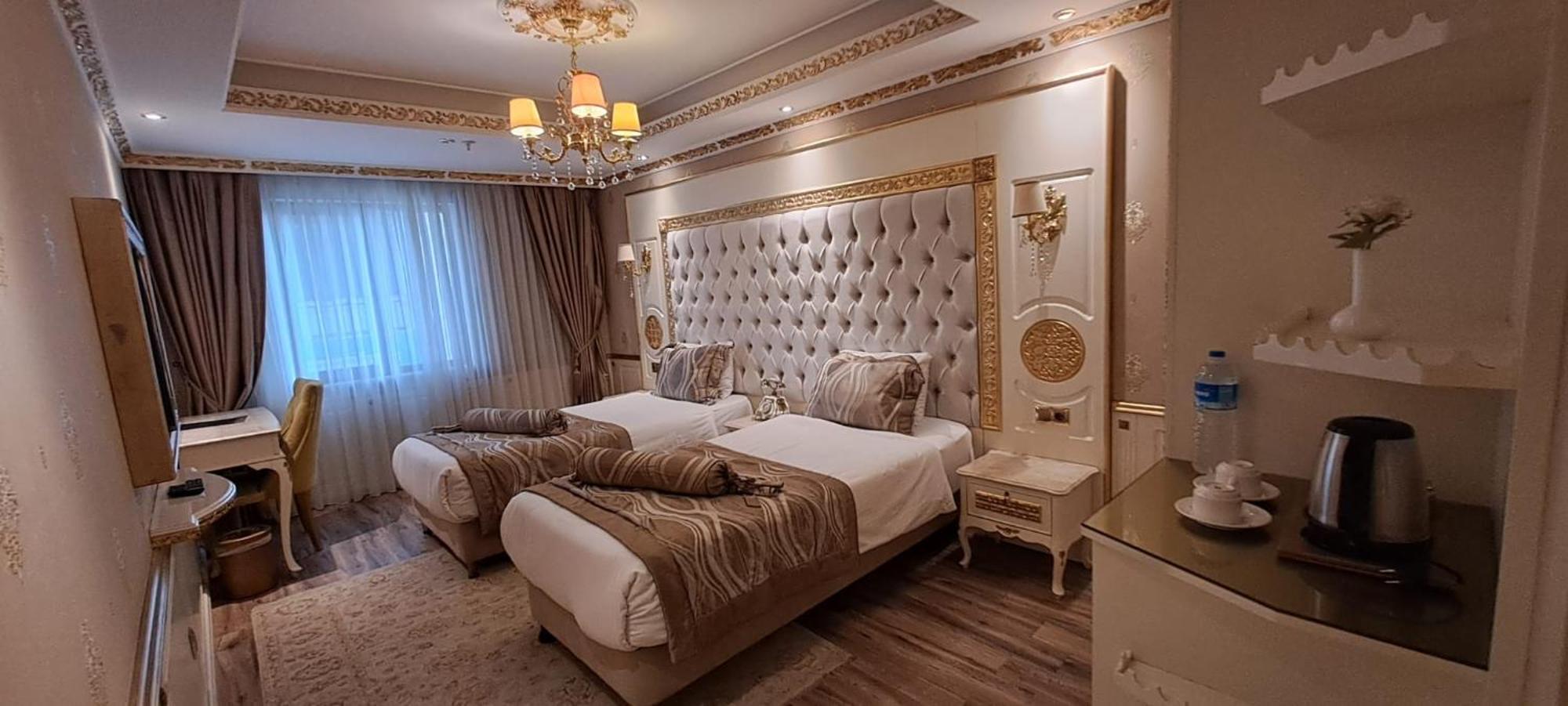 Otel Emirhan Palace *